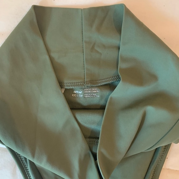 NWOT aerie bottoms - Picture 2 of 3